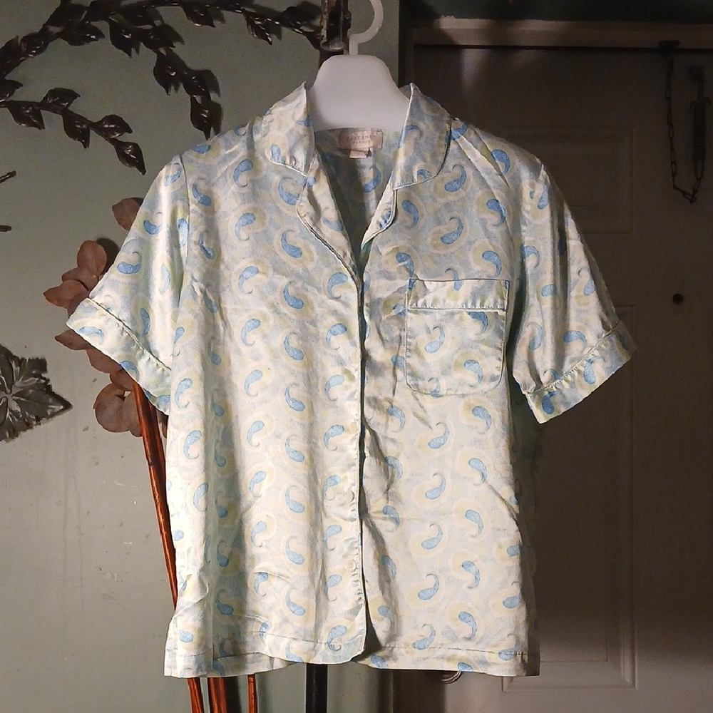 Cabernet Women's Pajamas Shirt